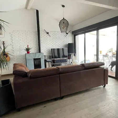 Maison Neuve T4 Toute Equipee Piscine Chauffe *