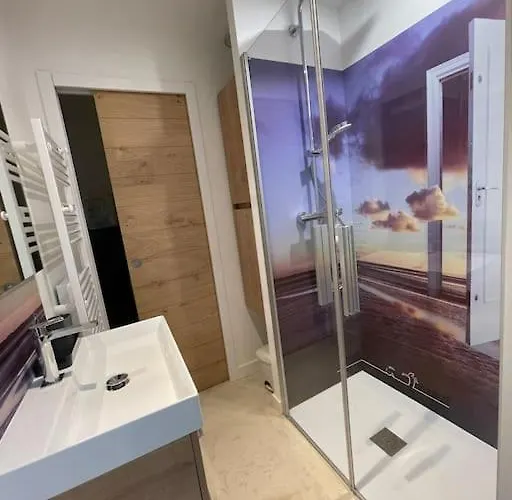 Maison Neuve T4 Toute équipée Piscine Chauffé Hébergement de vacances *